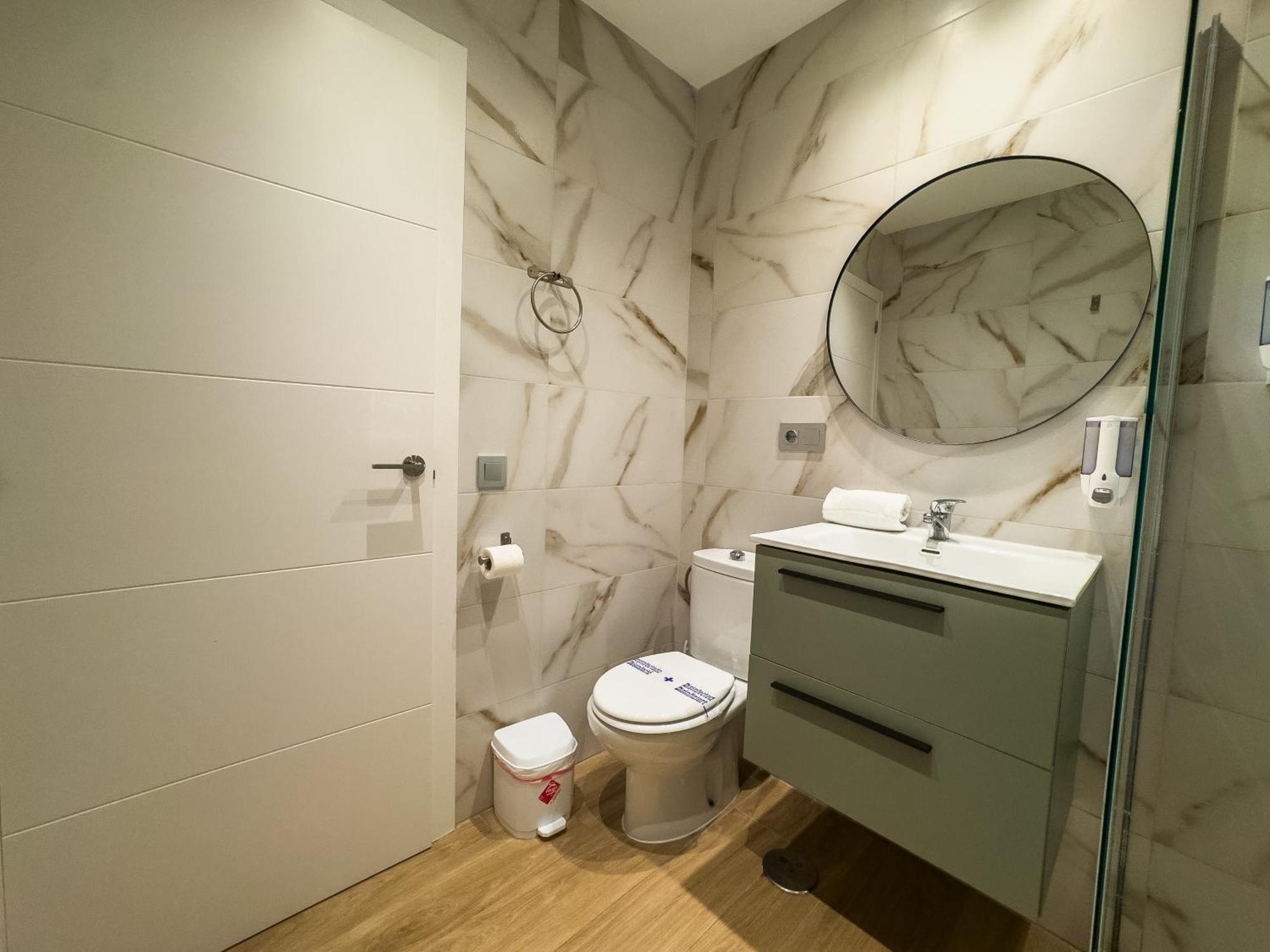 Skol 420C Fantastico 1 Dormitorio Primera Linea De Playa Marbella Luaran gambar